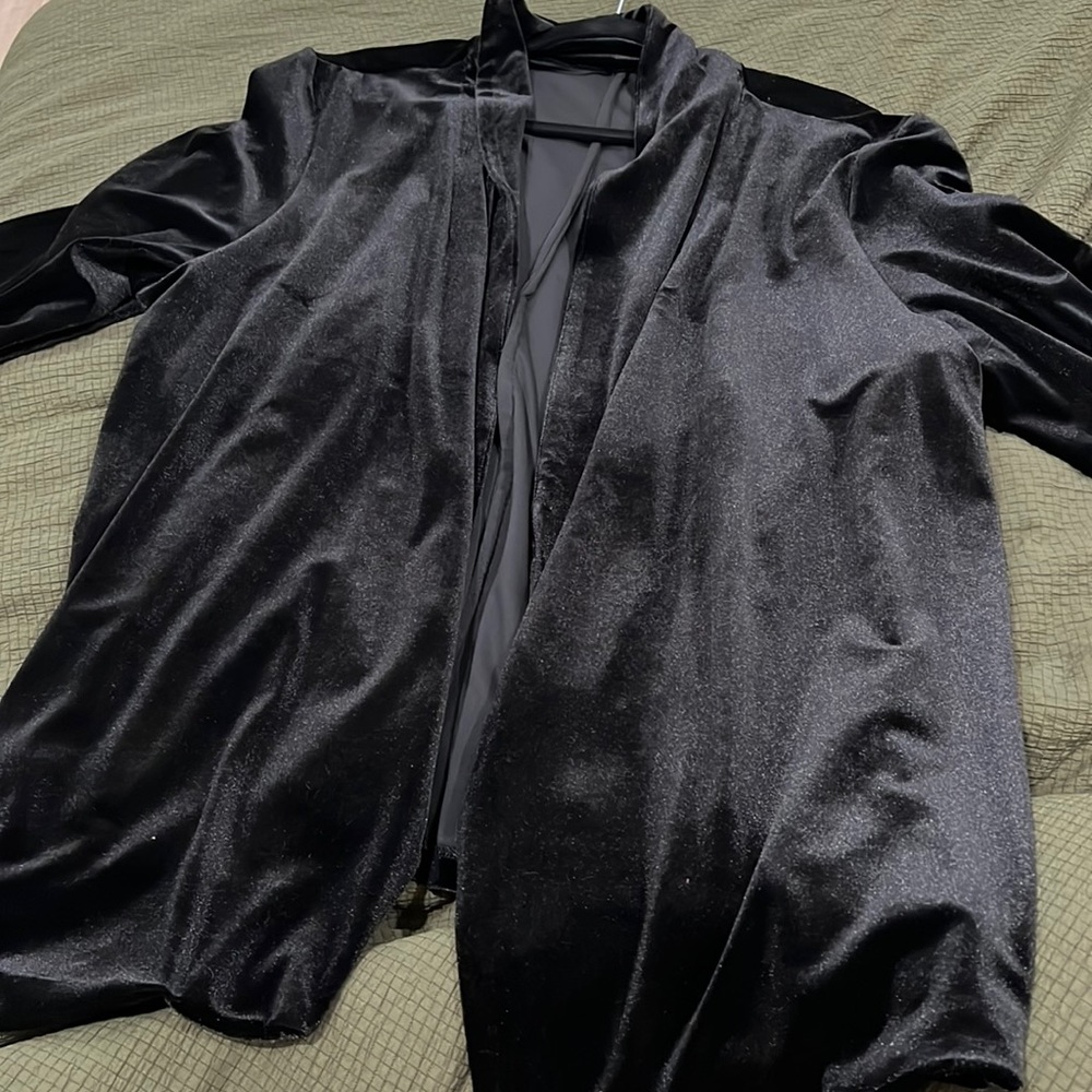 Tahari Velvet blazer